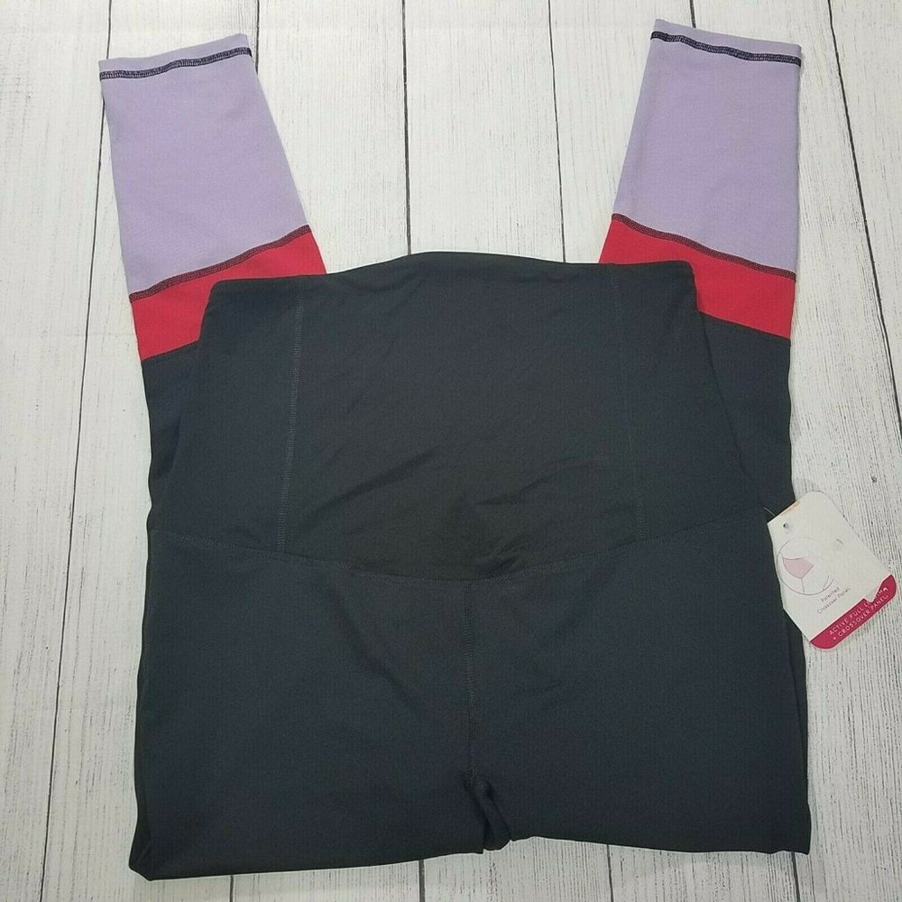 Isabel Maternity Crossover Panel Leggings Size Large